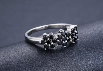 Cute 925 Sterling Silver Flower Bague Black Spinel Wedding Rings - Best Online Prices by Jewellery Supermarket - The Jewellery Supermarket